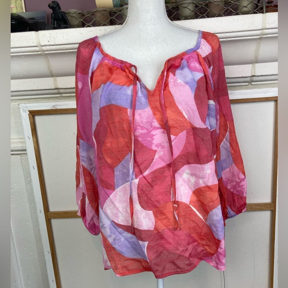 Olivia & Martin Floral Blouse w/tie neck semi sheer
